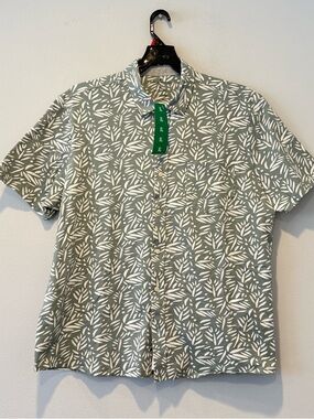 Tailor Vintage Men's Leaf Print Short Sleeve Button Up Shirt Sage Green